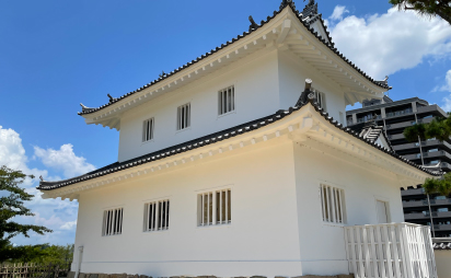 鏡櫓（文書館）